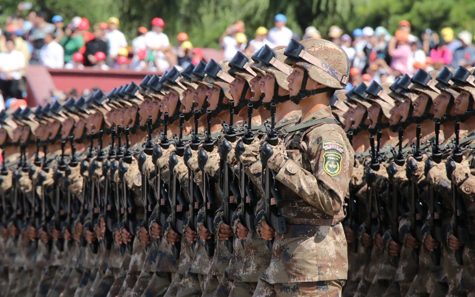 假若梅西是晨曦，加维已是正午烈日，伊朗对阵澳大利亚一役，年轻巨星的完美启示录