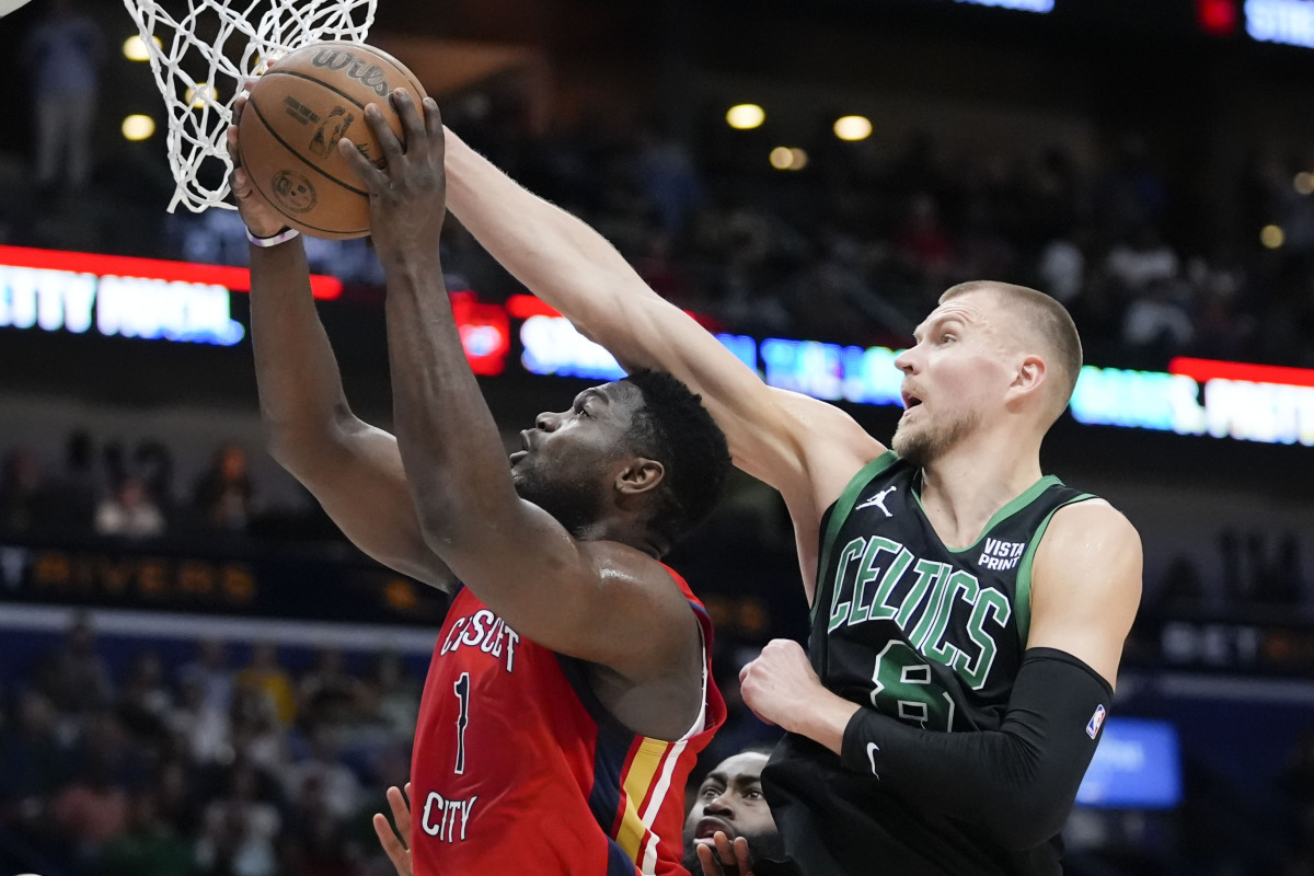 开云体育中国-凯尔特人轻取鹈鹕，库里带队取胜